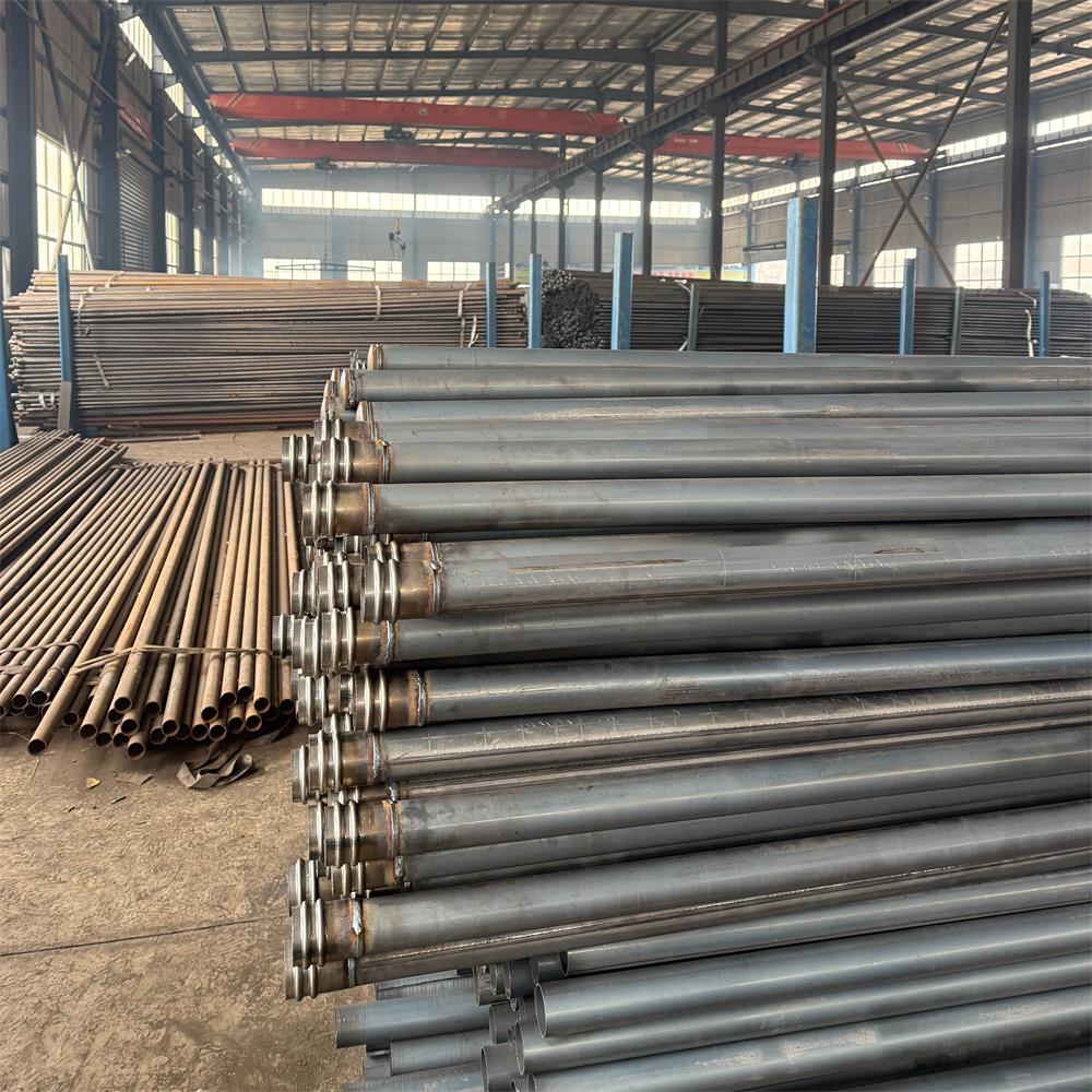 宝益德钢管商洛市销售处 厂区及加工车间